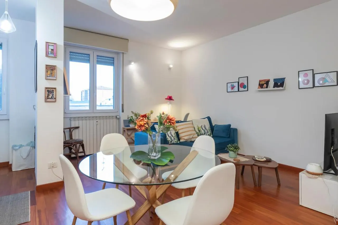 I Host Apartment - Cermenate 9 Milano