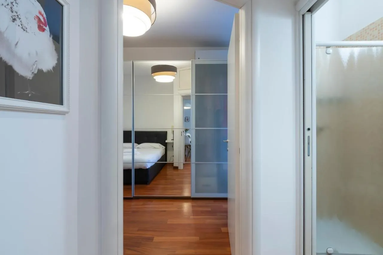 I Host Apartment - Cermenate 9 Milano 0*,