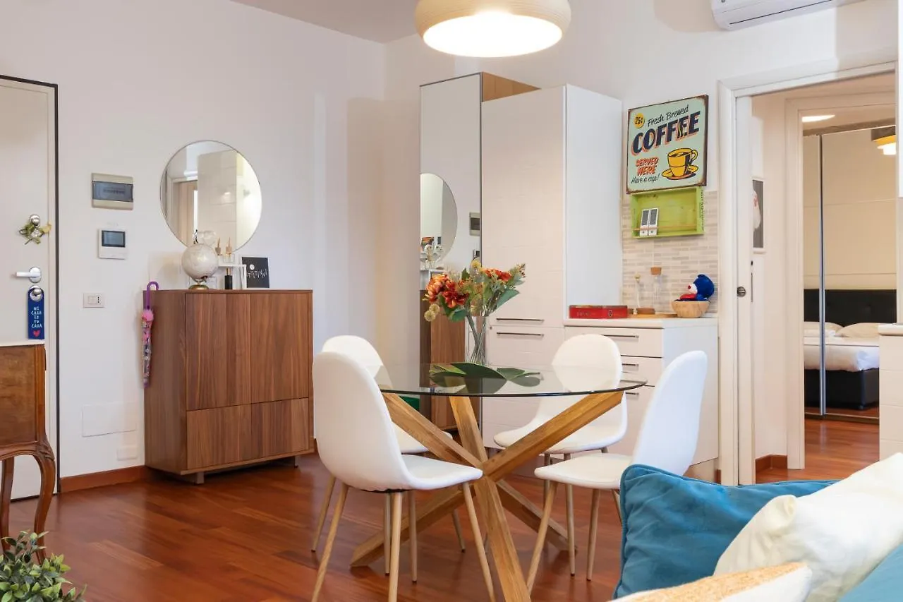 I Host Apartment - Cermenate 9 Milano