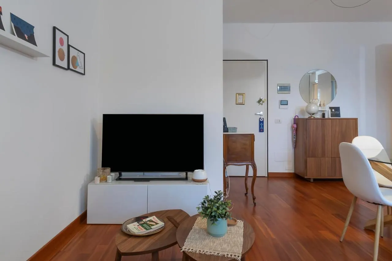 I Host Apartment - Cermenate 9 Milano